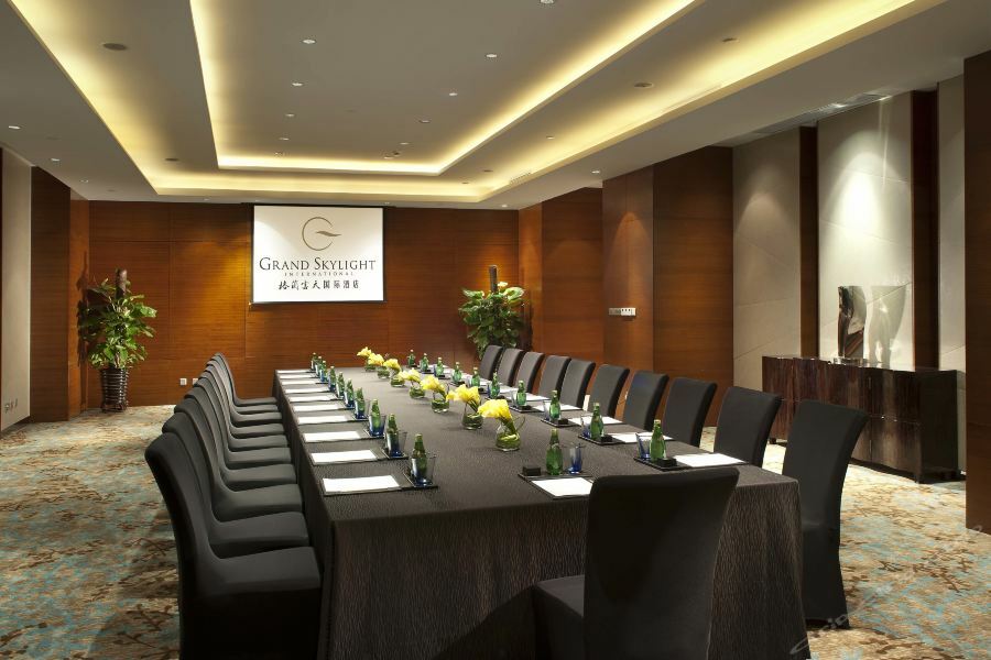 Grand Skylight International Hotel Ganzhou Chang Zhen Avenue Экстерьер фото